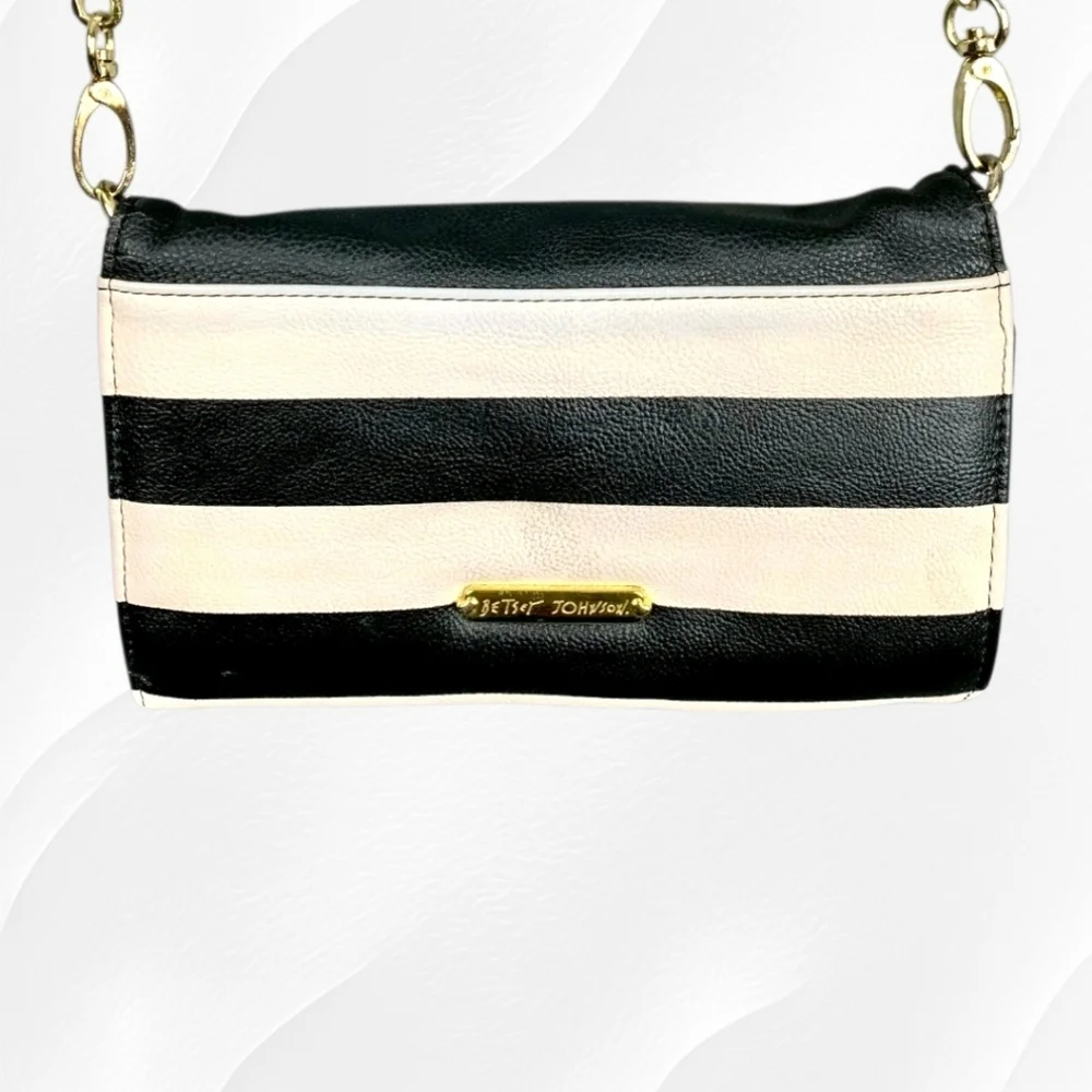 Betsey Johnson iconic betsey